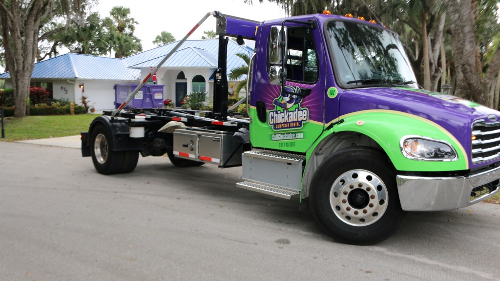 10-Yard Dumpster Rental on the Treasaure coast, Stuart, Port Saint Lucie, Vero beach, West palm beach, Hope Sound,